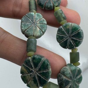 گردنبند یشم کهنه افغانستان