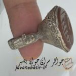 انگشتر نشان قدیمی با طرح موجود رمزآلود