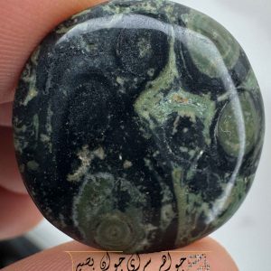 سنگ شاه فرعونی گرد زنده فعال