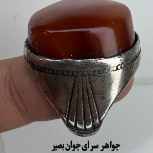 انگشتر عقیق سرخ کلاسیک؛ تعادل چاکراها و تمرکز ذهن با بودجه مناسب 4 انگشتر عقیق سرخ