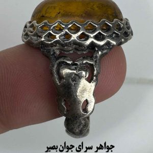 انگشتر طرح کهربا گل دار؛ طلسم انرژی خورشیدی